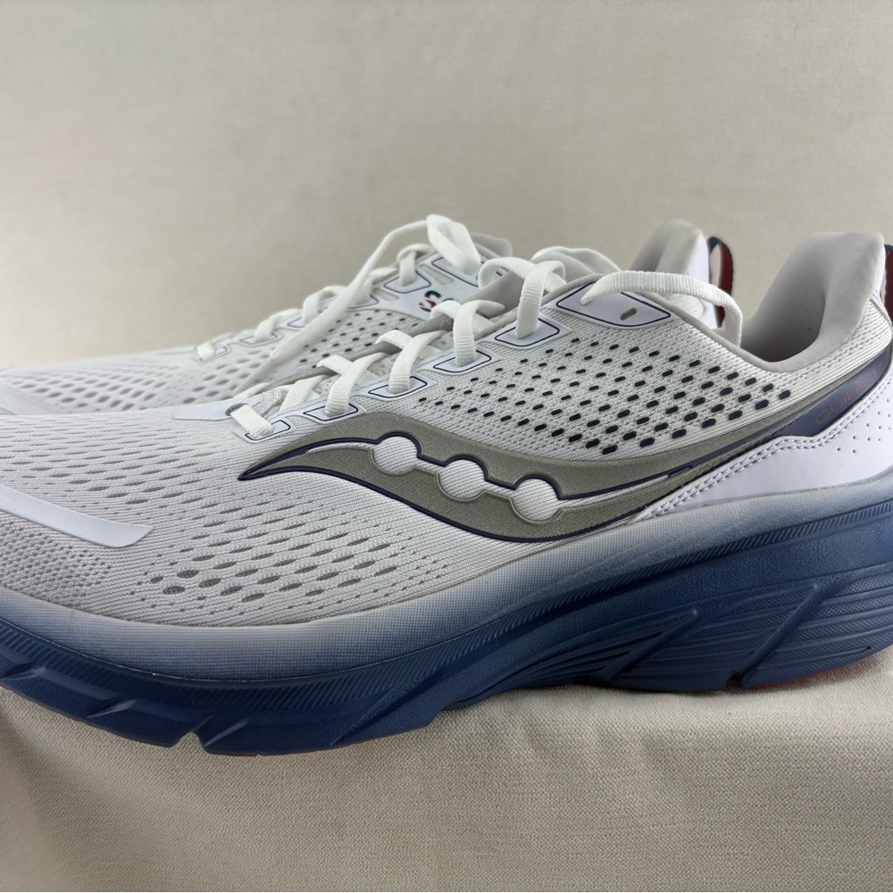 Saucony Men's White and Navy Athletic Shoes size 14 NIB